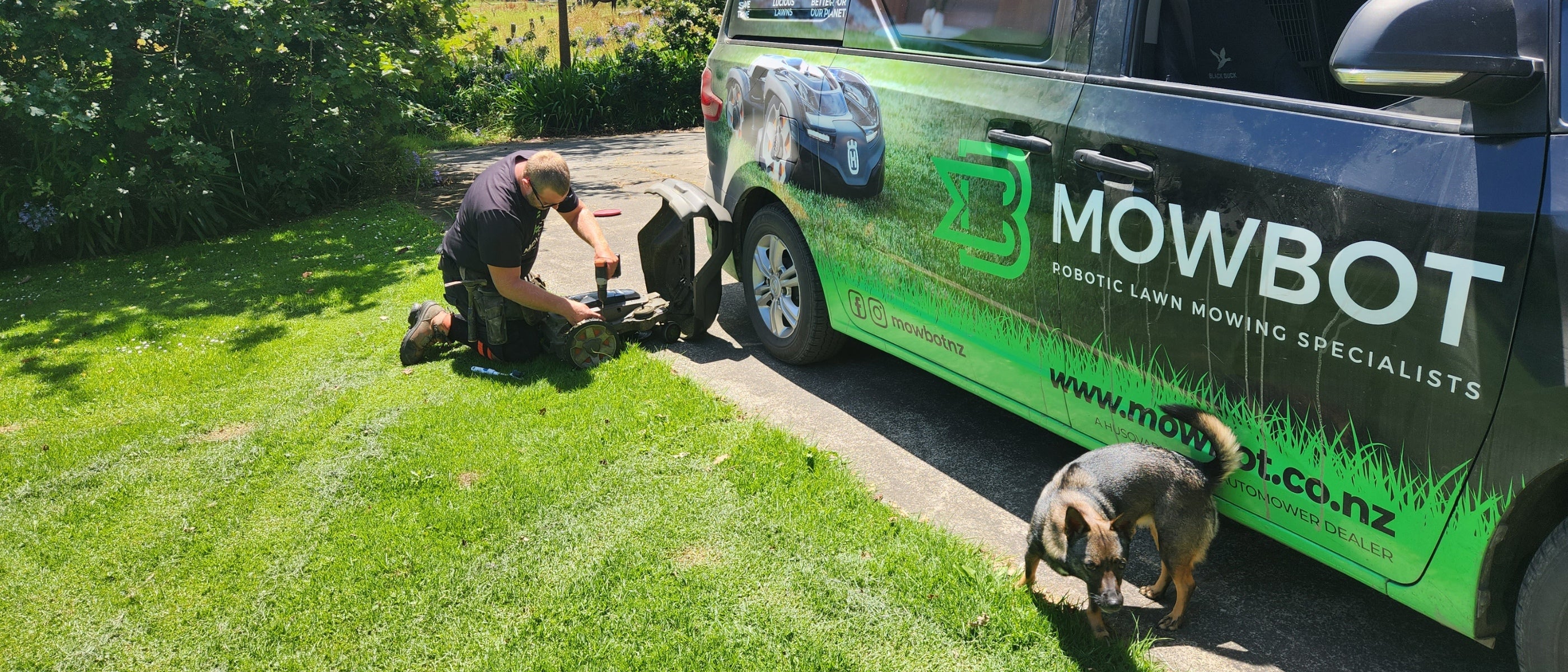 MowBot Mobile Service & Support