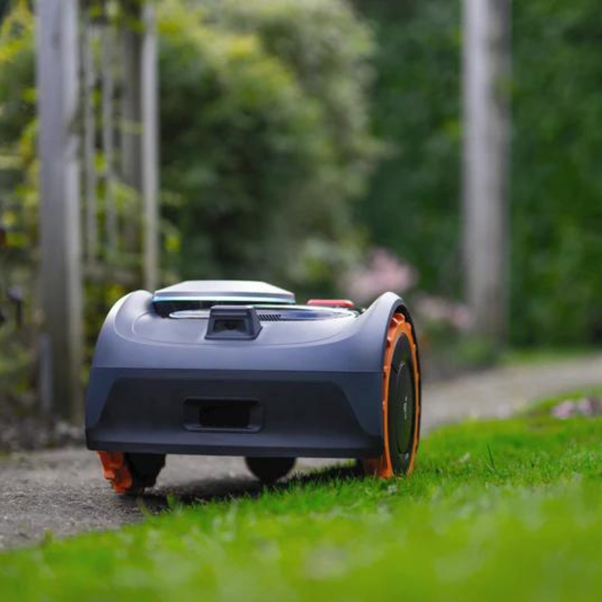 Segway Navimow i108A Robotic Mower