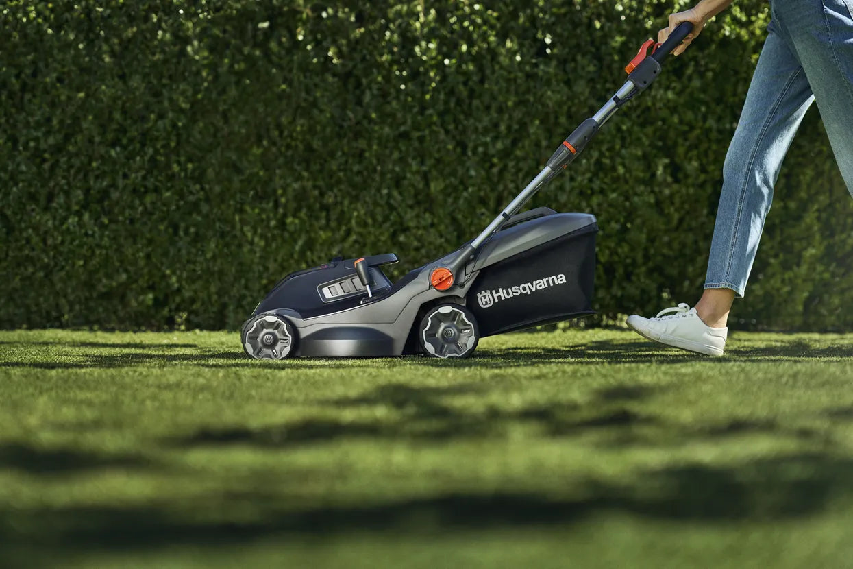 Husqvarna Aspire™ Lawnmower 18V