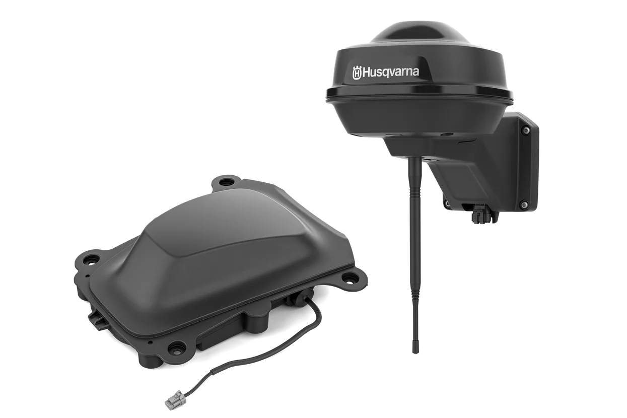 Bundle-Up! Automower® 430X NERA + RS5 Plug In Kit
