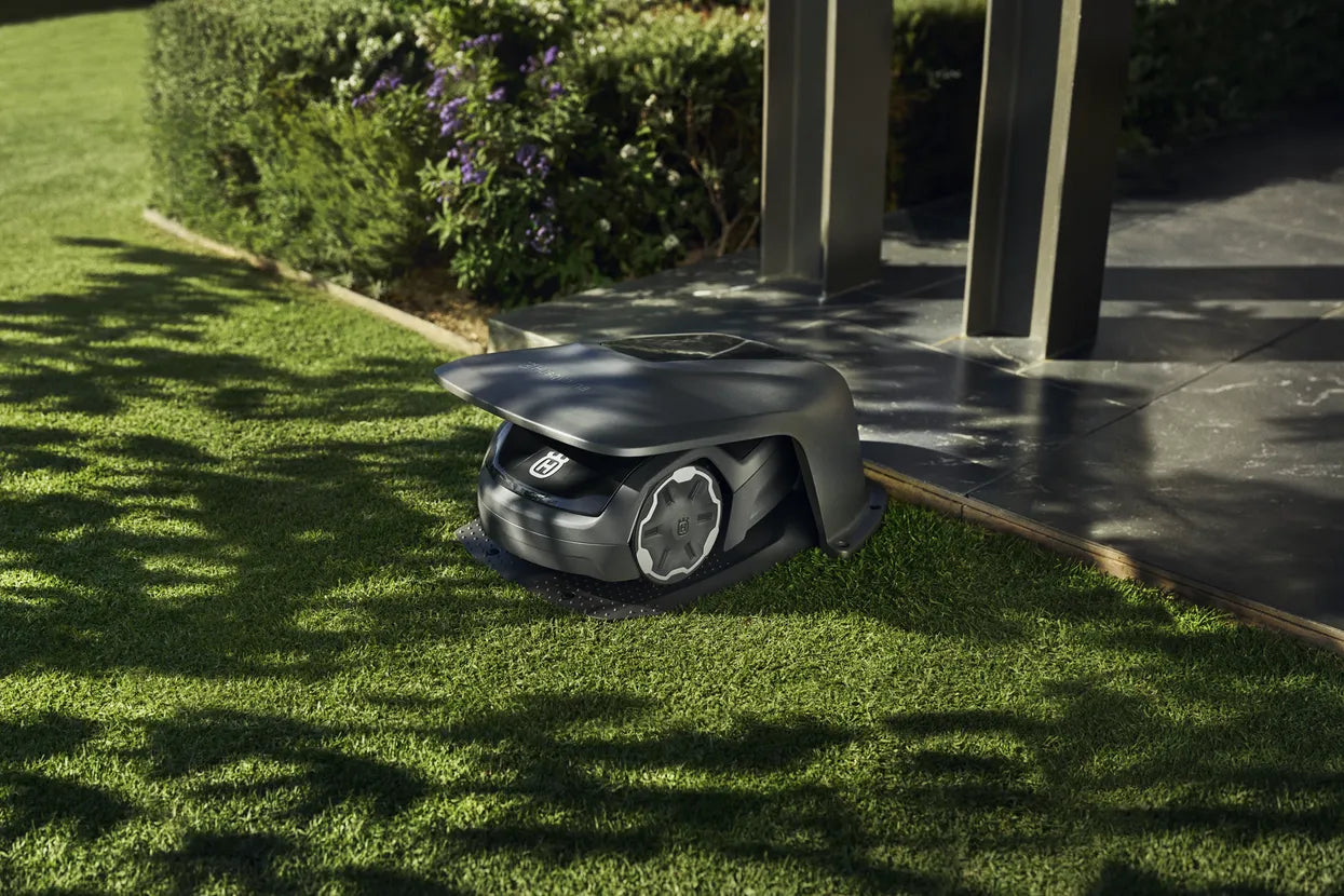 MowBot | Leaders in Robotic Mowing | Husqvarna Automower House