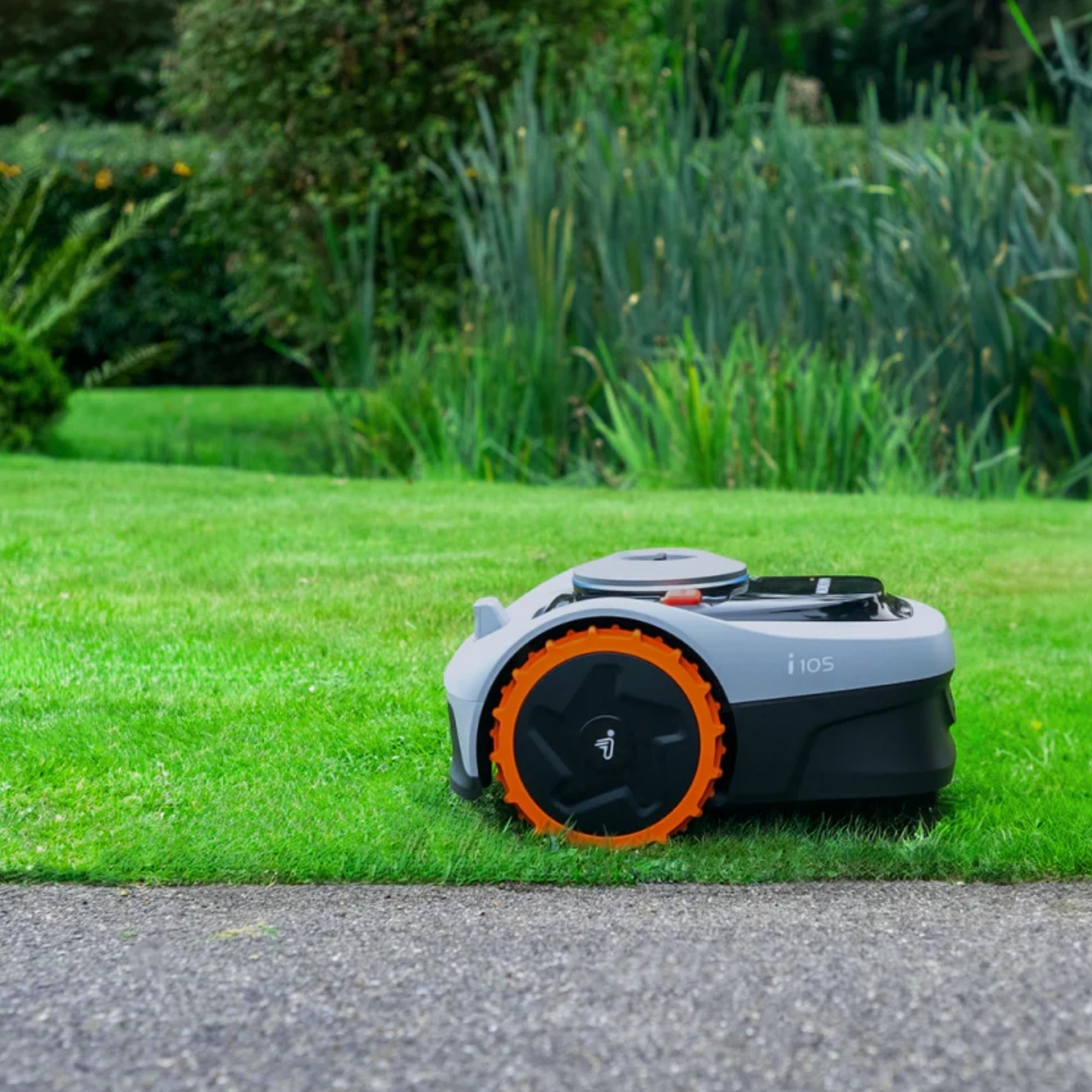 Segway Navimow i105A Robotic Mower